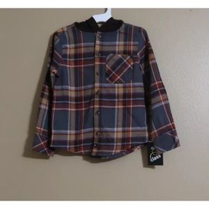 Boys’ hooded shirt💫